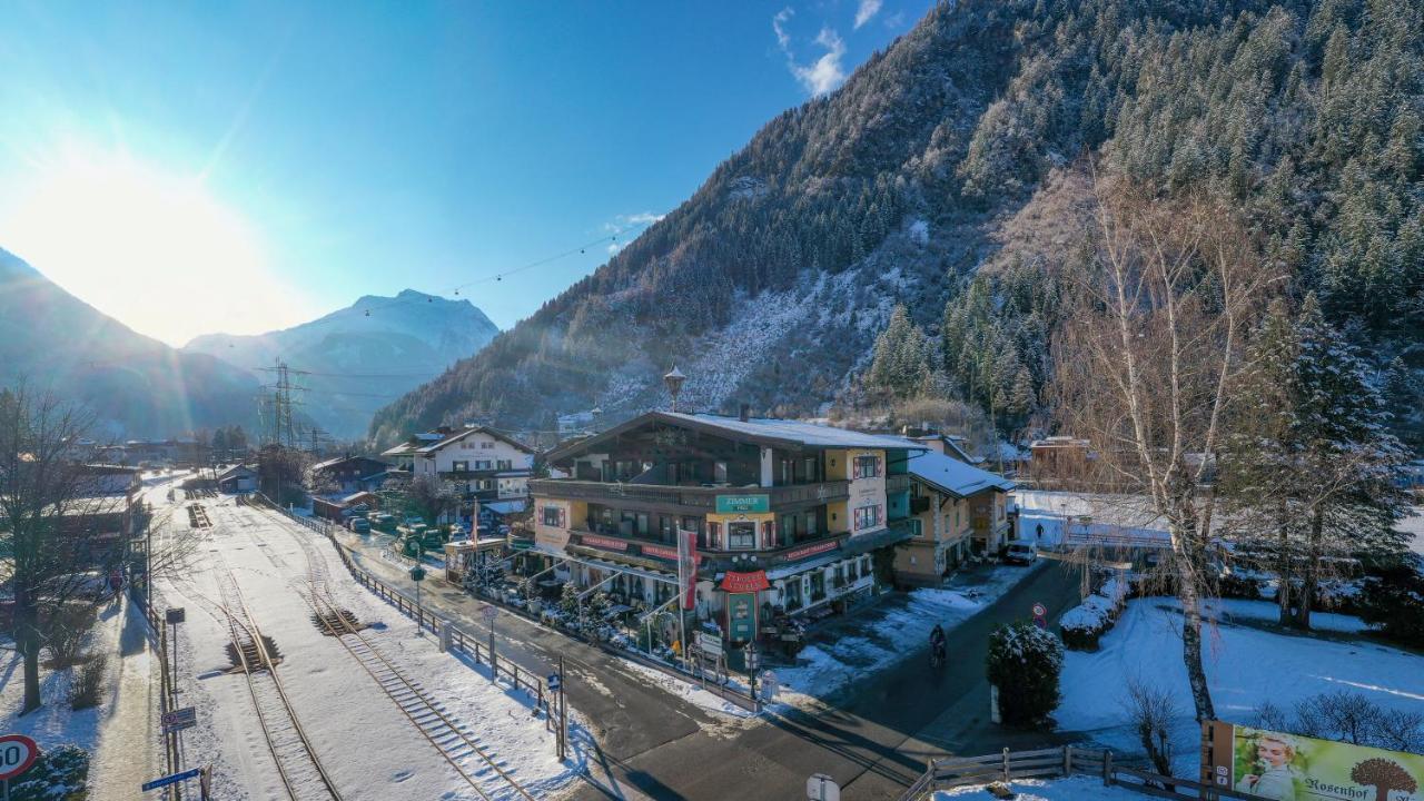Hotel Landhaus Carla Mayrhofen Exterior photo
